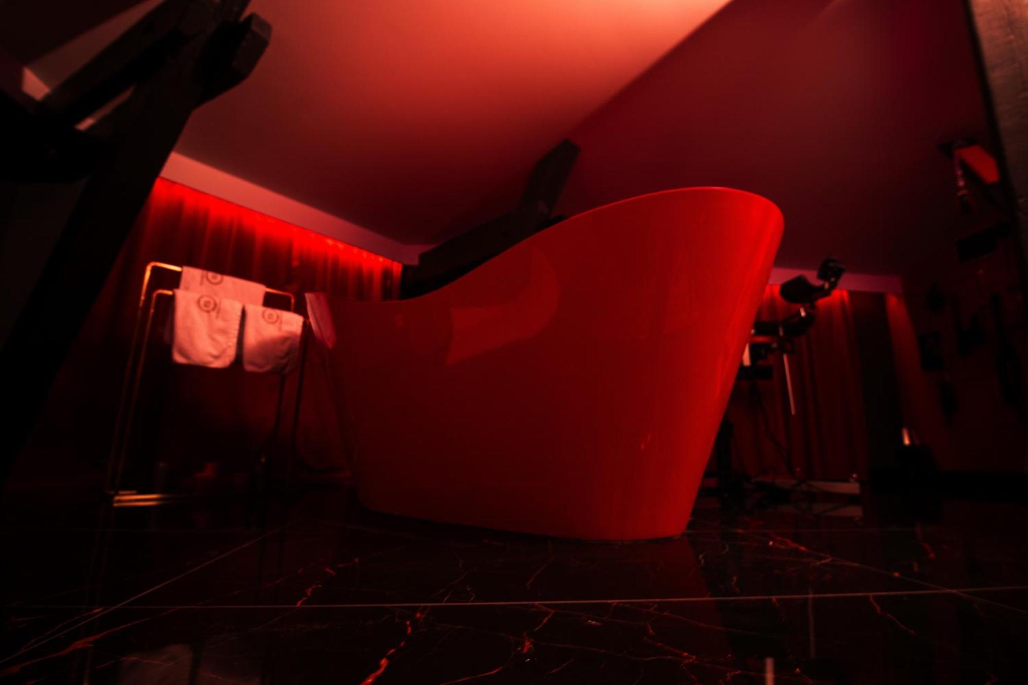 Red Palace Apartament Bdsm Bromberg Exterior foto